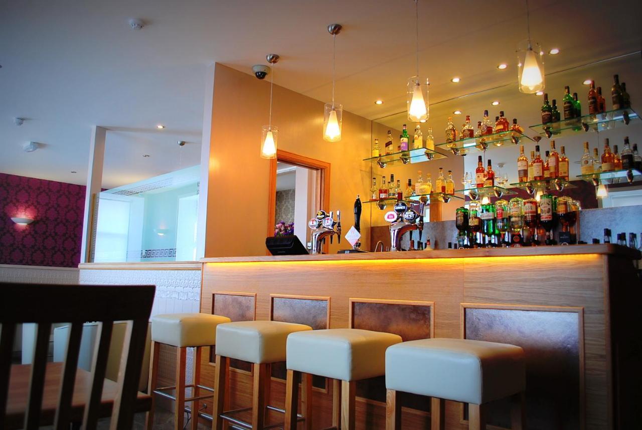 The Aberlour Hotel Exterior photo